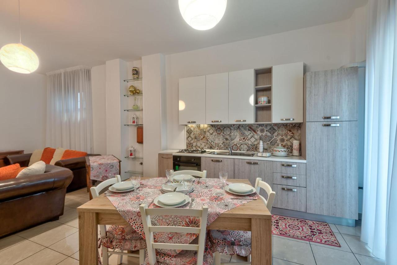 Casa Vacanza Binario 35 Ceglie Messapica Buitenkant foto